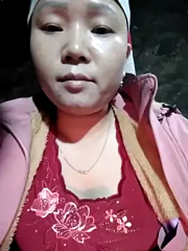 hoami-hot online show from November 19, 2025, 3:06 am