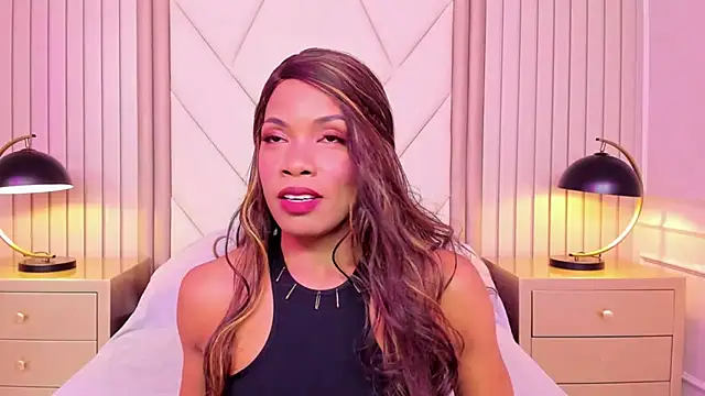 Snapshot of LailaDavidson chatting on May 9, 2026, 12:30 pm LailaDavidson online show from May 9, 2026, 12:30 pm
