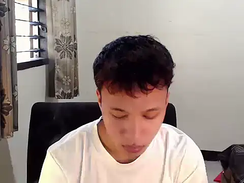 Snapshot of newgys chatting on February 17, 2026, 2:20 am newgys online show from February 17, 2026, 2:20 am