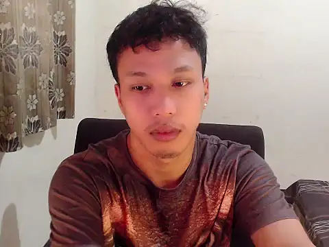 Snapshot of newgys chatting on February 14, 2026, 3:07 am newgys online show from February 14, 2026, 3:07 am