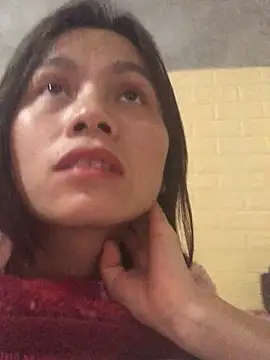 Trangbabylove online show from March 19, 2026, 8:36 am