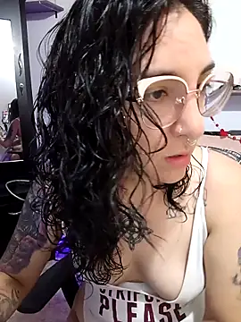 Melinerd online show from March 30, 2026, 6:09 pm