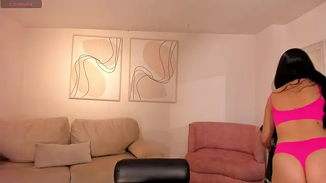 HaileyRoss  online show from April 12, 2026, 9:56 am