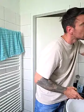 Mystery Mark online show from April 10, 2026, 4:36 pm