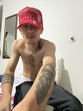 Snapshot of crowley_bc chatting on November 17, 2025, 11:42 pm crowley bc online show from November 17, 2025, 11:42 pm