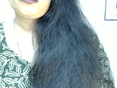 Muskan Jha online show from April 23, 2026, 1:24 pm