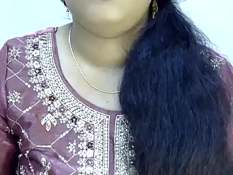 Muskan Jha online show from May 8, 2026, 2:37 am