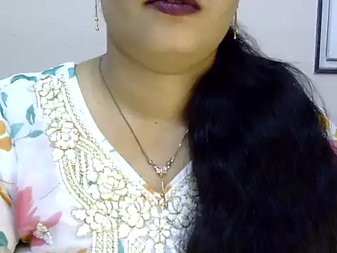 Muskan Jha online show from June 23, 2026, 1:36 am