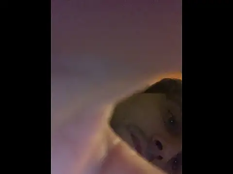 Snapshot of DGMdgm99 chatting on November 16, 2025, 3:11 am DGMdgm99 online show from November 16, 2025, 3:11 am