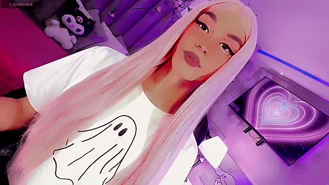 dearAlanaxxx online show from March 5, 2026, 9:11 pm