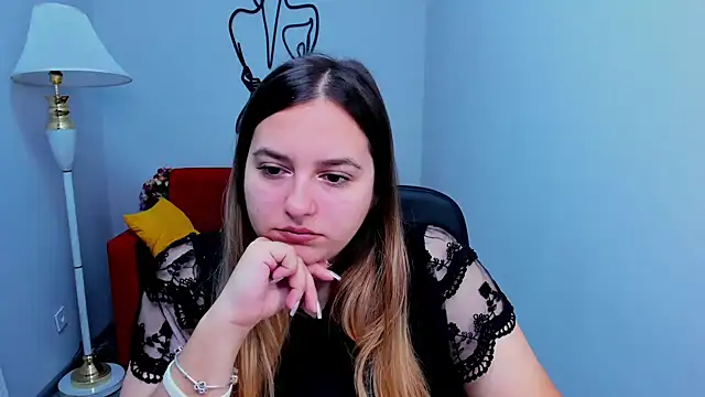 Snapshot of Maria_Bond chatting on November 30, 2025, 6:58 am Maria Bond online show from November 30, 2025, 6:58 am