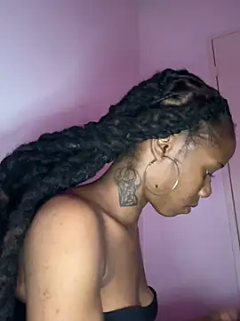 Snapshot of Cookie_cream87 chatting on June 25, 2026, 11:21 pm Cookie cream87 online show from June 25, 2026, 11:21 pm