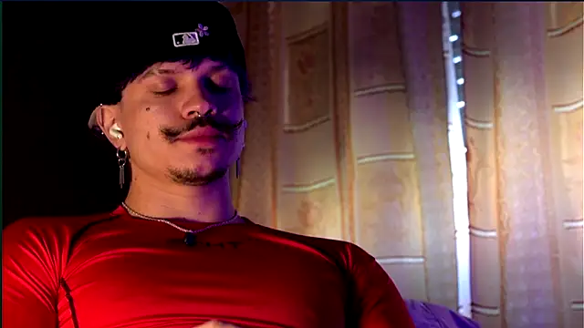 TOKYO oo online show from March 25, 2026, 2:16 pm