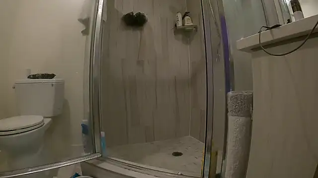 missalittlemasochist online show from December 22, 2025, 7:19 am