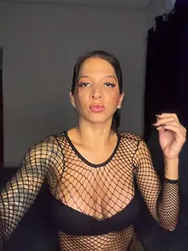 biadominatrix online show from May 17, 2026, 1:22 pm