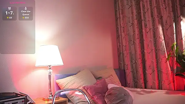 lexy exe online show from February 17, 2026, 8:39 pm