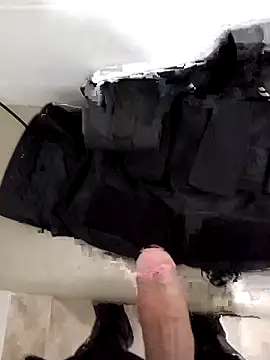 Jeison0323 online show from March 29, 2026, 5:09 am