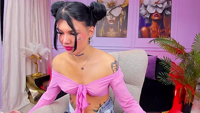 YasminWild online show from January 15, 2026, 4:38 am