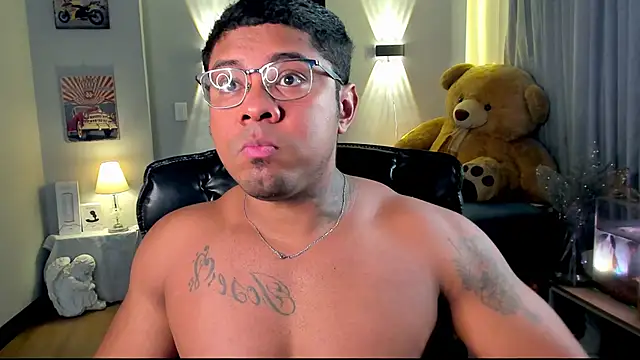 LEONHDZ online show from December 4, 2025, 2:54 am