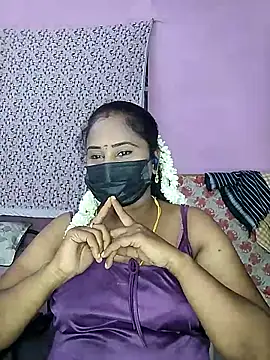 Snapshot of Tamil_devagi chatting on April 20, 2026, 6:53 pm Tamil devagi online show from April 20, 2026, 6:53 pm