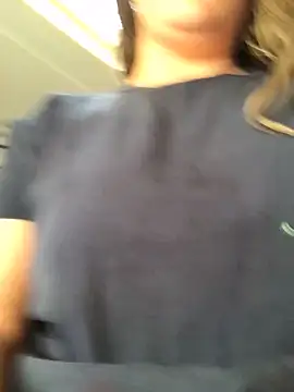 Snapshot of BunnyPleasures chatting on December 15, 2025, 9:20 pm BunnyPleasures online show from December 15, 2025, 9:20 pm