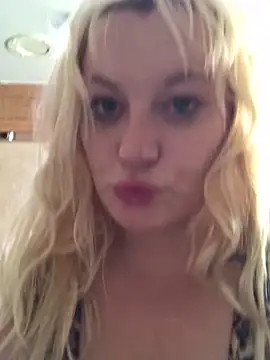 Snapshot of BunnyPleasures chatting on November 30, 2025, 8:42 pm BunnyPleasures online show from November 30, 2025, 8:42 pm