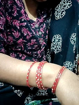 Priya 684 online show from November 17, 2025, 3:32 am