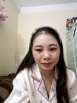 Moon-night222 online show from December 22, 2025, 3:12 pm