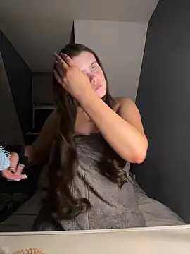 Blonde Bunny online show from February 12, 2026, 11:59 pm