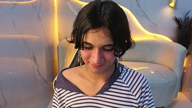 Snapshot of zoe_tp chatting on November 30, 2025, 12:44 am zoe tp online show from November 30, 2025, 12:44 am