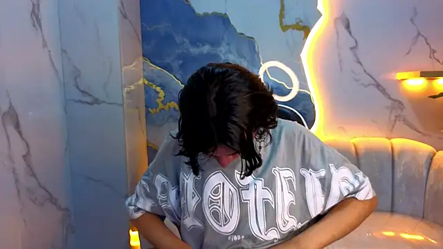 zoe tp online show from December 20, 2025, 12:52 pm