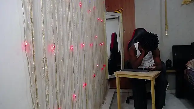 negga cum online show from March 5, 2026, 12:35 pm