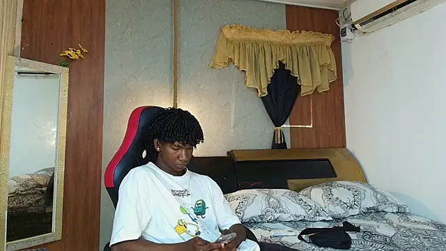 Snapshot of negga_cum chatting on May 28, 2026, 1:39 pm negga cum online show from May 28, 2026, 1:39 pm