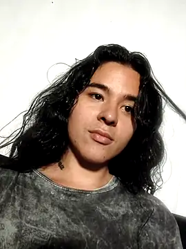 Snapshot of Angel-umbra chatting on December 2, 2025, 8:54 pm Angel-umbra online show from December 2, 2025, 8:54 pm