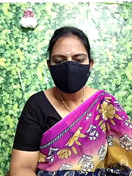 Queen-Neha online show from December 17, 2025, 7:24 am