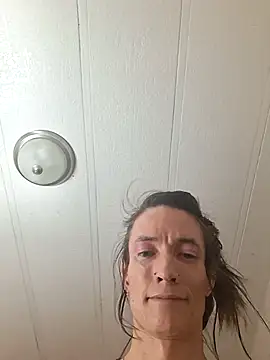 MaitressePomme3 online show from February 6, 2026, 1:12 am