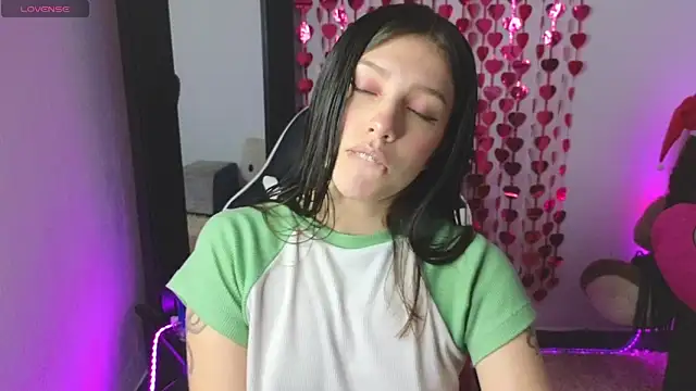 Dhanaee online show from December 23, 2025, 5:18 am