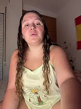 Snapshot of SulaySpain chatting on August 1, 2026, 2:59 pm SulaySpain online show from August 1, 2026, 2:59 pm