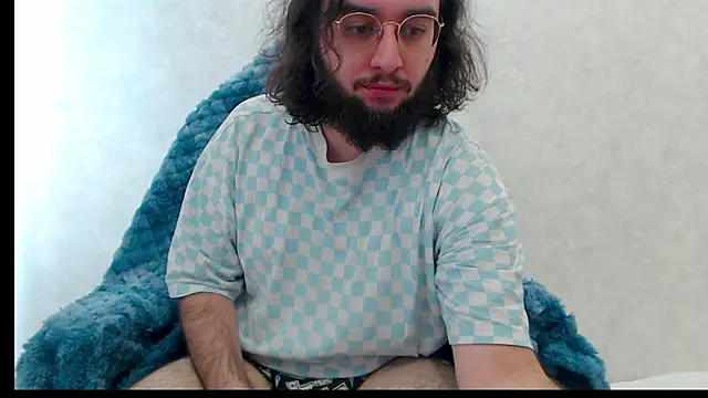Snapshot of eren_jaeger2000 chatting on June 10, 2026, 2:57 am eren jaeger2000 online show from June 10, 2026, 2:57 am