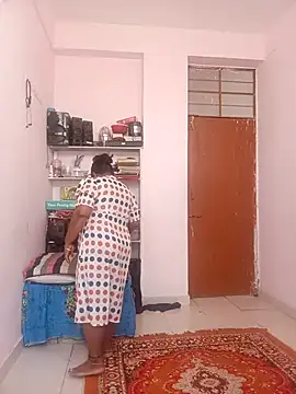 Snapshot of CUTE-LOVE-SWEETS chatting on April 5, 2026, 4:19 am CUTE-LOVE-SWEETS online show from April 5, 2026, 4:19 am