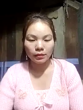 yu-zhen online show from November 29, 2025, 12:49 pm