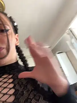 Snapshot of bettyButterfly chatting on April 26, 2026, 11:18 am bettyButterfly online show from April 26, 2026, 11:18 am