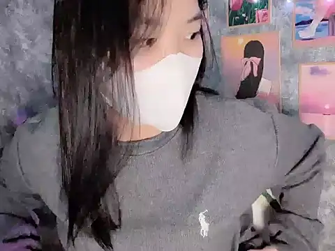 Snapshot of Hellen2999 chatting on December 3, 2025, 5:19 am Hellen2999 online show from December 3, 2025, 5:19 am