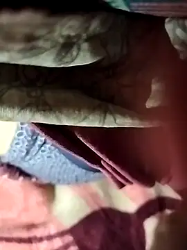 Snapshot of starnighcouple chatting on December 14, 2025, 7:30 pm starnighcouple online show from December 14, 2025, 7:30 pm