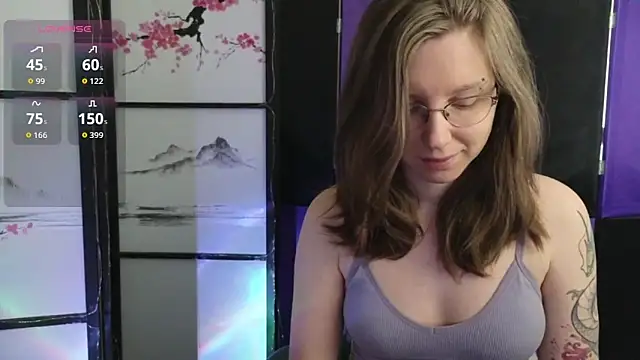 Snapshot of scarlettsrose chatting on May 22, 2026, 12:25 pm scarlettsrose online show from May 22, 2026, 12:25 pm