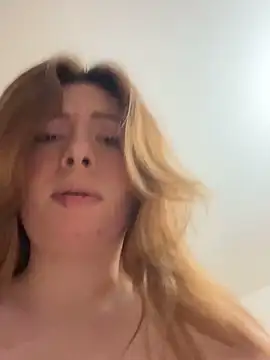 Snapshot of AmberRosewood chatting on November 29, 2025, 4:40 pm AmberRosewood online show from November 29, 2025, 4:40 pm