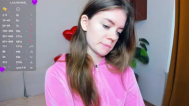 AngelesBenitz online show from February 15, 2026, 7:51 am