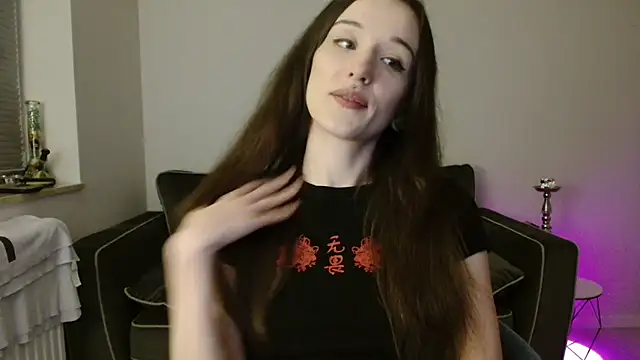 Tinybutt5368 online show from February 12, 2026, 6:29 pm