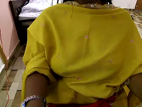 raveena hot online show from April 22, 2026, 10:55 am