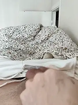 berkkderlerr online show from April 9, 2026, 9:59 am